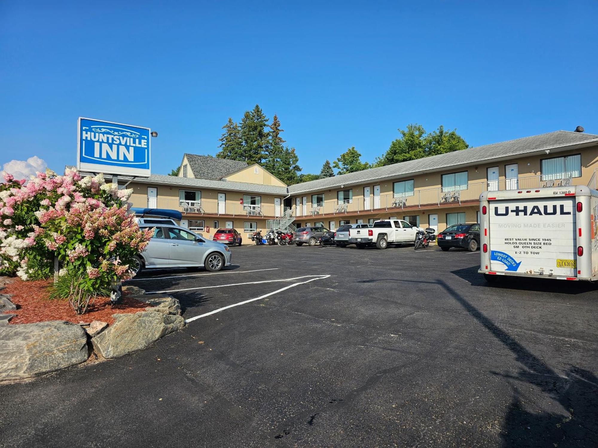 Huntsville Inn ภายนอก รูปภาพ